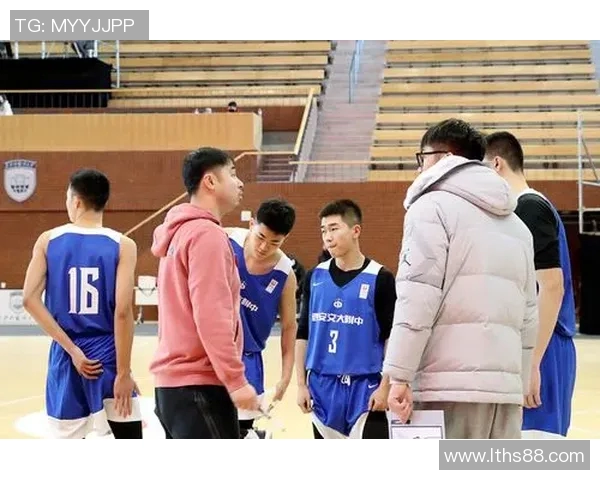 西安篮球队逆袭之旅全景回顾展现拼搏精神与团队力量